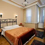 Hotel Side 3*