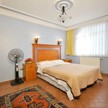Otel Side